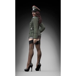 German officer girl-WWII (1/35 scale)