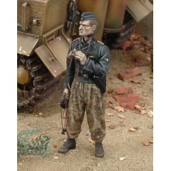 SS-Scharfuhrer "Poland 1944" (1/35)  